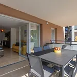 Les Pins Parasols By Interhome Lägenhet Bormes-les-Mimosas